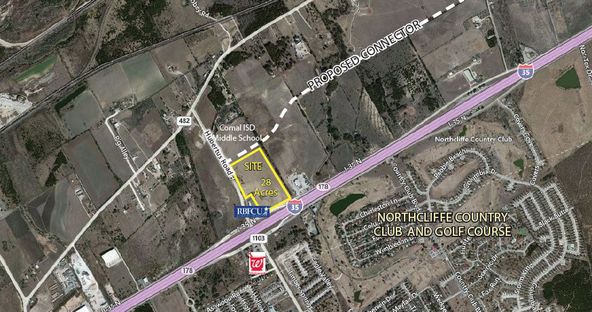 2201 S Ih 35, San Marcos, TX 78666